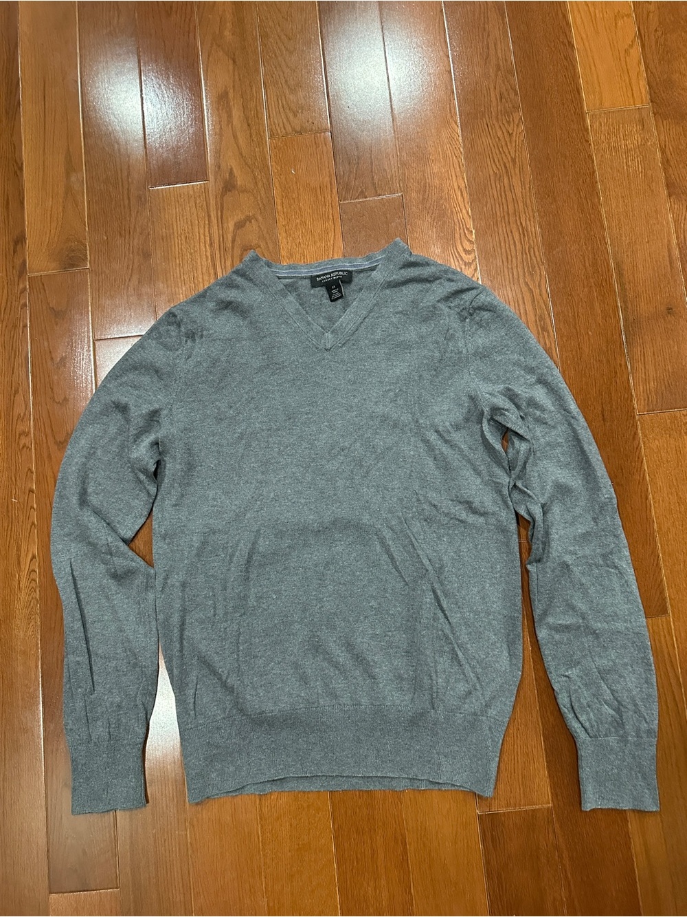 Banana Republic Luxury Blend medium men's gray sweater